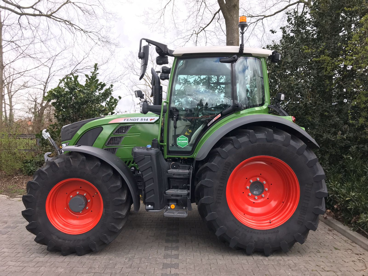 FENDT 514 Vario S4 ProfiPlus - Traktor: slika 2 FENDT 514 Vario S4 ProfiPlus - Traktor: slika 2