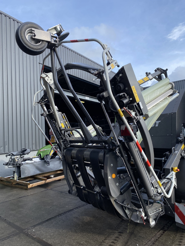 FENDT Rotana 130F Combi - Ovijalnik za bale: slika 5 FENDT Rotana 130F Combi - Ovijalnik za bale: slika 5