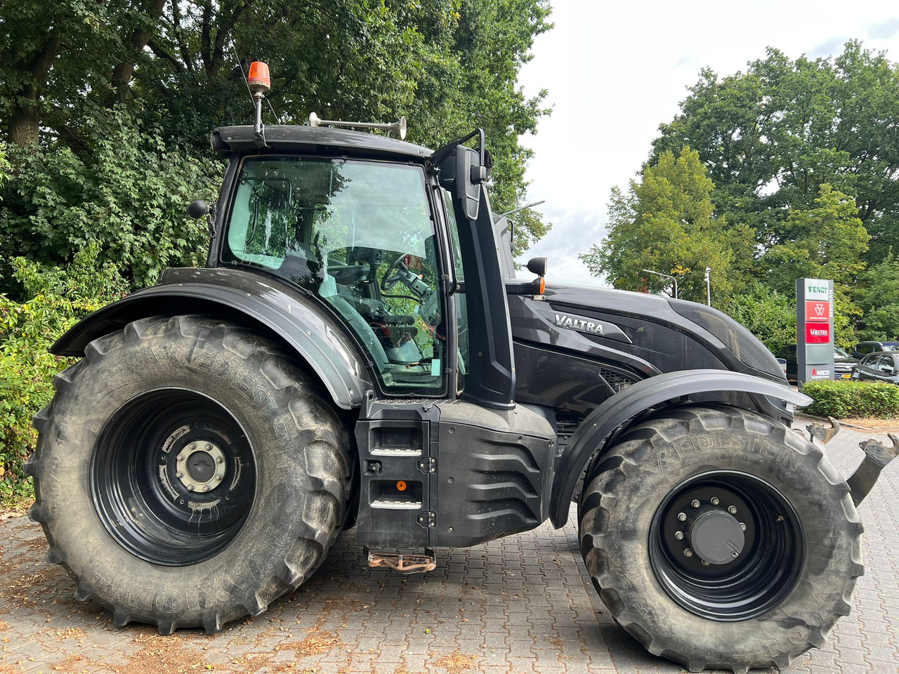 VALTRA T174 Versu - Traktor: slika 4 VALTRA T174 Versu - Traktor: slika 4