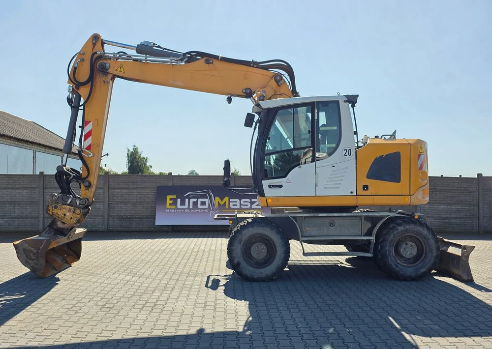 Liebherr A918 COMPACT, 2014 ROK, SW 48 LIKUFIX szybkozłącze - Bager na kolesih: slika 2 Liebherr A918 COMPACT, 2014 ROK, SW 48 LIKUFIX szybkozłącze - Bager na kolesih: slika 2