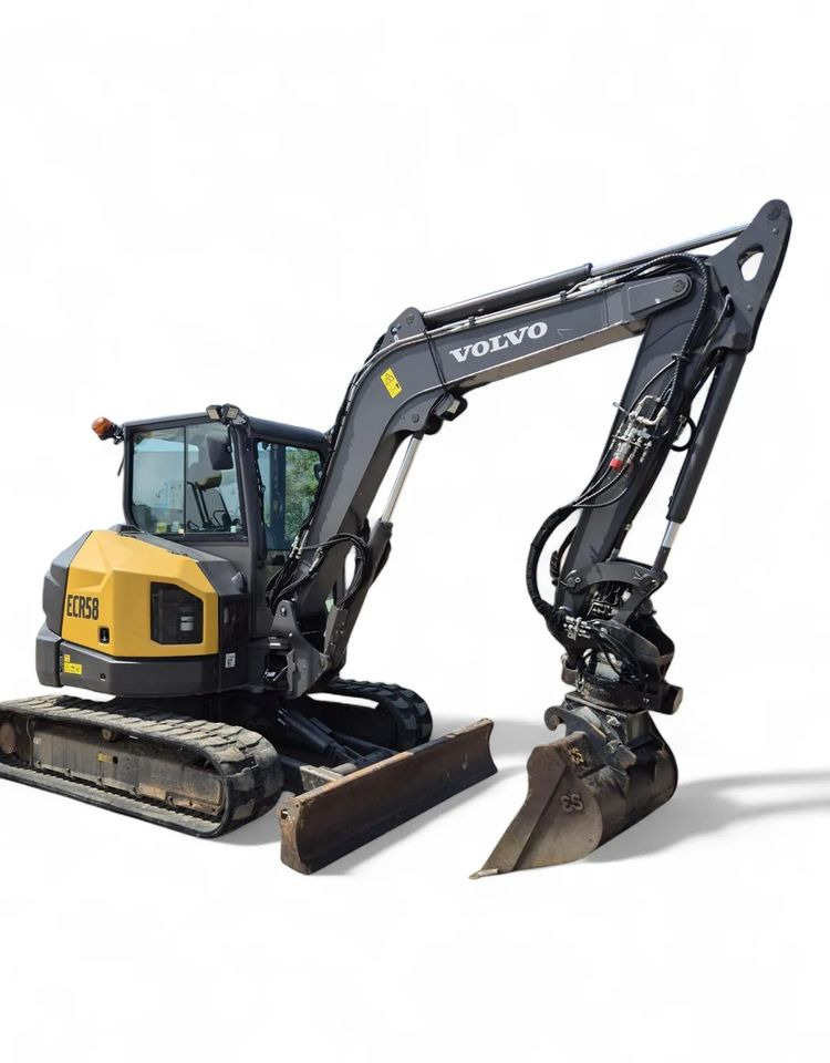 Volvo ECR 58F, 2021 ROK, GŁOWICA STEELWRIST, 2 ŁYŻKI - Mini bager: slika 2 Volvo ECR 58F, 2021 ROK, GŁOWICA STEELWRIST, 2 ŁYŻKI - Mini bager: slika 2