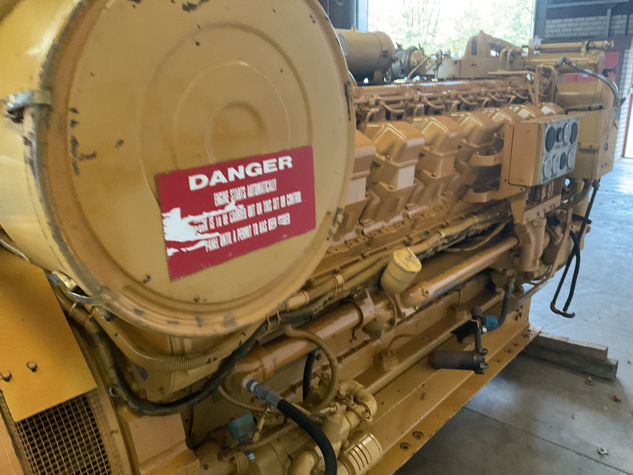 Caterpillar 3516, 2000KVA generator set. Like brand new. - Generator: slika 5 Caterpillar 3516, 2000KVA generator set. Like brand new. - Generator: slika 5