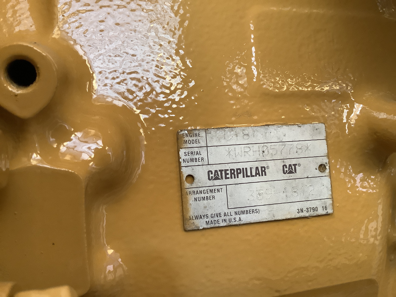 Caterpillar C18 Acert. - Motor: slika 4 Caterpillar C18 Acert. - Motor: slika 4