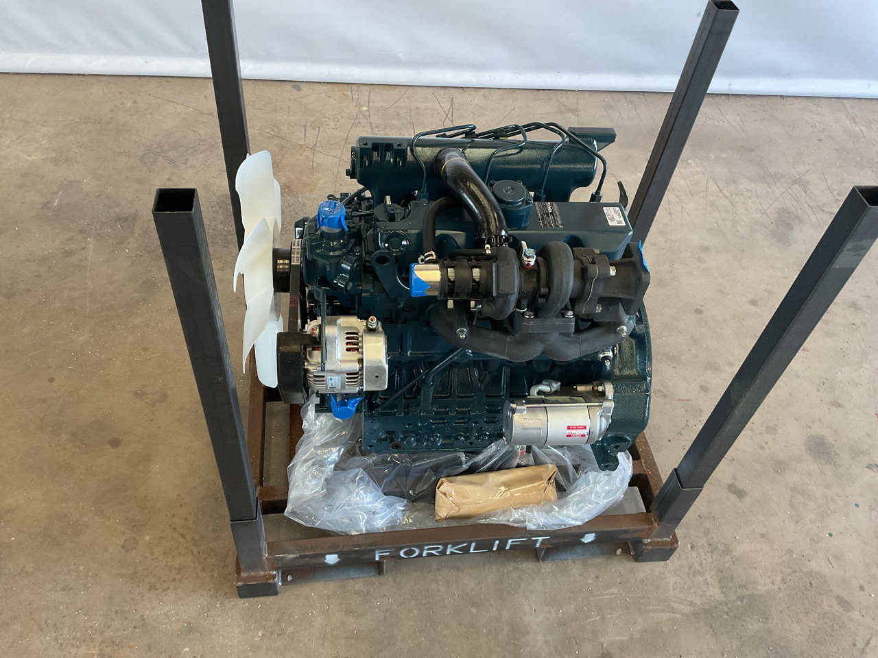 Kubota V2403T - Motor: slika 3 Kubota V2403T - Motor: slika 3