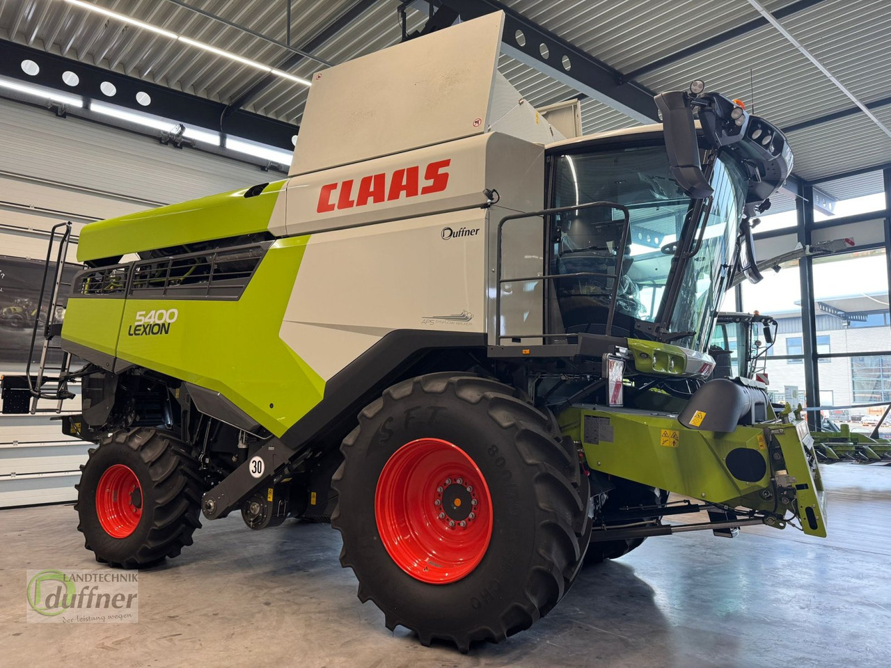 CLAAS Lexion 5400 Model C831... - Kombajn harvester: slika 2 CLAAS Lexion 5400 Model C831... - Kombajn harvester: slika 2