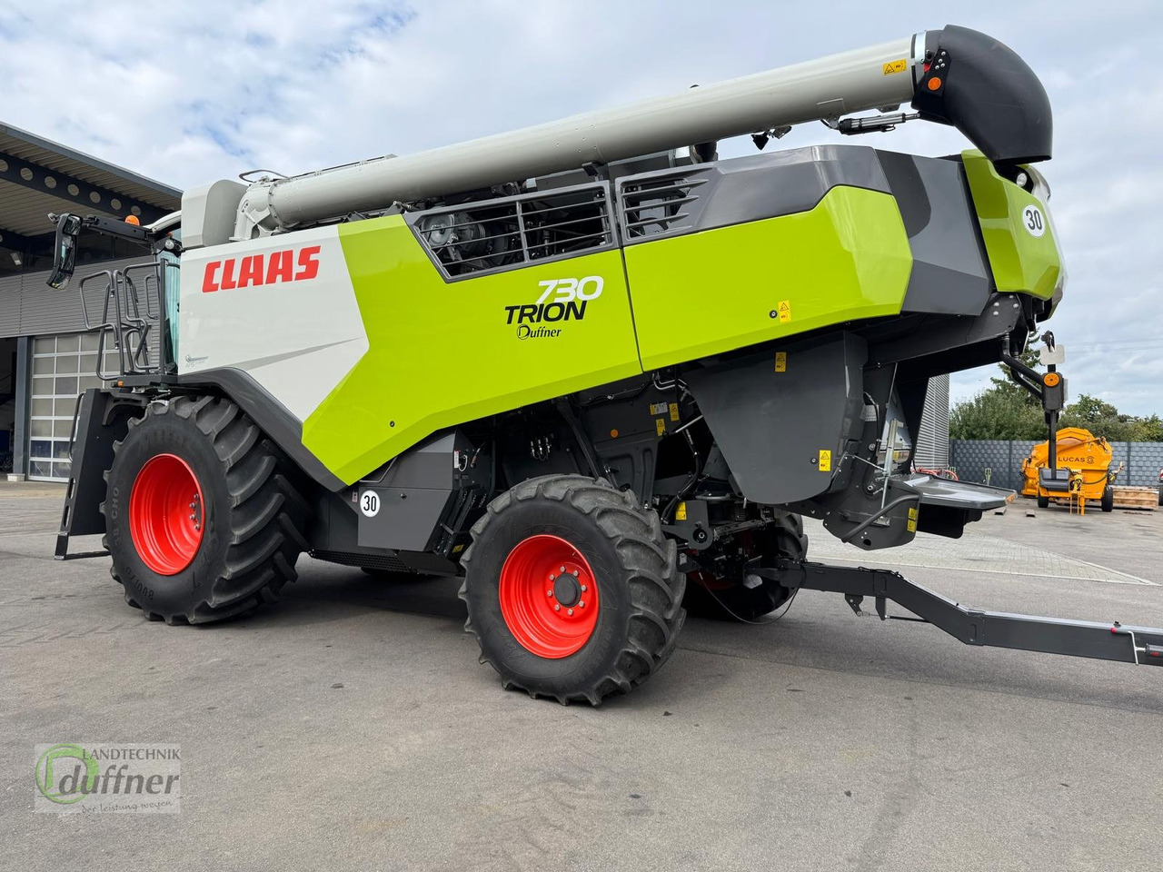 CLAAS Trion 730 - Kombajn harvester: slika 4 CLAAS Trion 730 - Kombajn harvester: slika 4