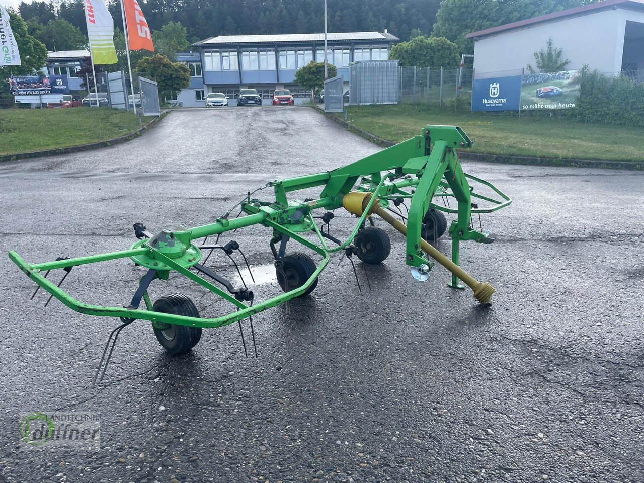 Deutz-Fahr KH 2.44 - Obračalnik/ Zgrabljalnik: slika 2 Deutz-Fahr KH 2.44 - Obračalnik/ Zgrabljalnik: slika 2