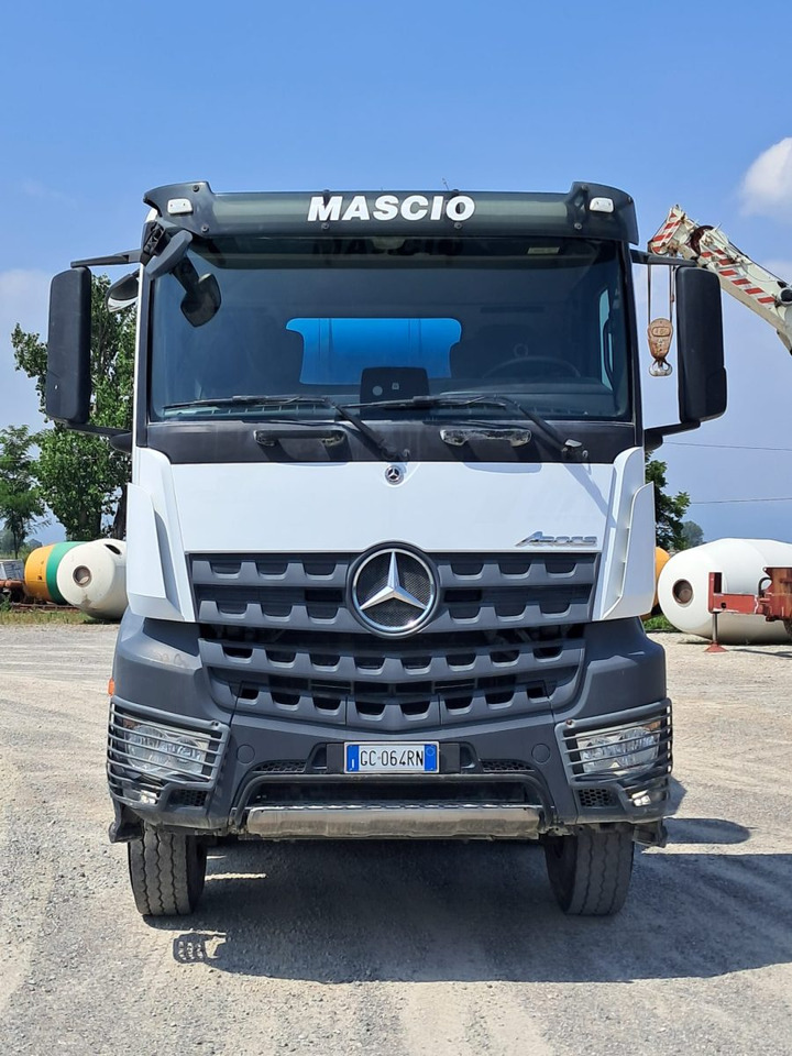 MERCEDES AROCS 4142 - Avtomešalec: slika 2 MERCEDES AROCS 4142 - Avtomešalec: slika 2