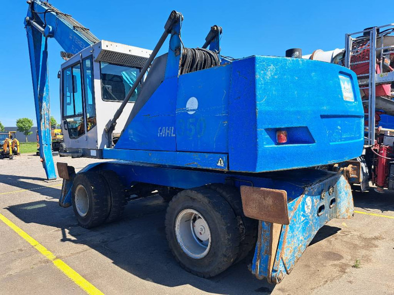 Fuchs MHL 350 - Bager za prekladanje primarnih/ Sekundarnih surovin: slika 1 Fuchs MHL 350 - Bager za prekladanje primarnih/ Sekundarnih surovin: slika 1