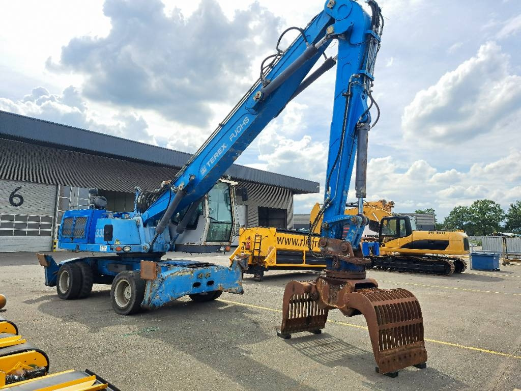 Fuchs MHL335 + Grapple + Reman Engine - Bager za prekladanje primarnih/ Sekundarnih surovin: slika 2 Fuchs MHL335 + Grapple + Reman Engine - Bager za prekladanje primarnih/ Sekundarnih surovin: slika 2