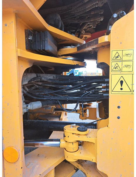 Kolesni nakladalec Hyundai HL 940: slika 8 Kolesni nakladalec Hyundai HL 940: slika 8