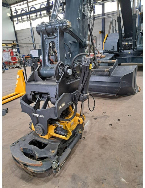 Engcon EC233, OQ80, GB29 = Rotator + Coupler + Gripper + - Priključek za Gradbeni stroj: slika 5 Engcon EC233, OQ80, GB29 = Rotator + Coupler + Gripper + - Priključek za Gradbeni stroj: slika 5
