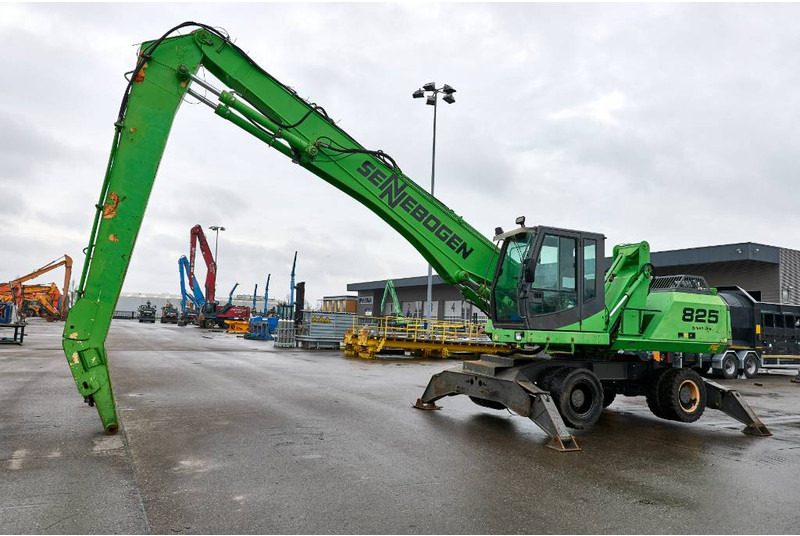 Sennebogen 825 M - Bager za prekladanje primarnih/ Sekundarnih surovin: slika 3 Sennebogen 825 M - Bager za prekladanje primarnih/ Sekundarnih surovin: slika 3