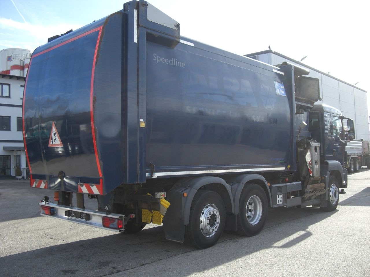 MAN 26360FNLL / RECHTSGEST. - Smetarski tovornjak: slika 3 MAN 26360FNLL / RECHTSGEST. - Smetarski tovornjak: slika 3