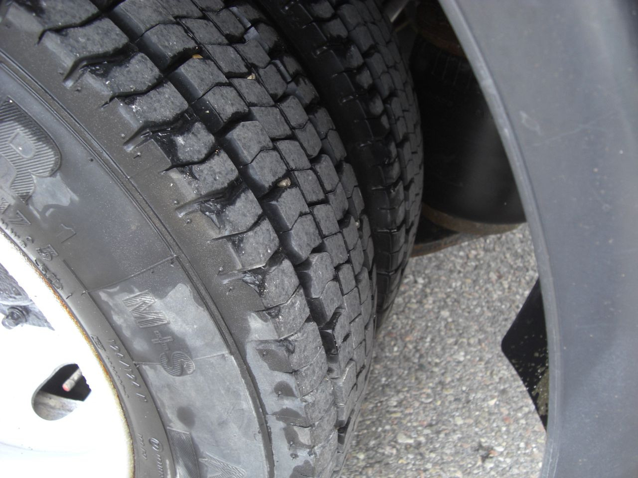 Tovornjak s kesonom MAN 8180L: slika 6