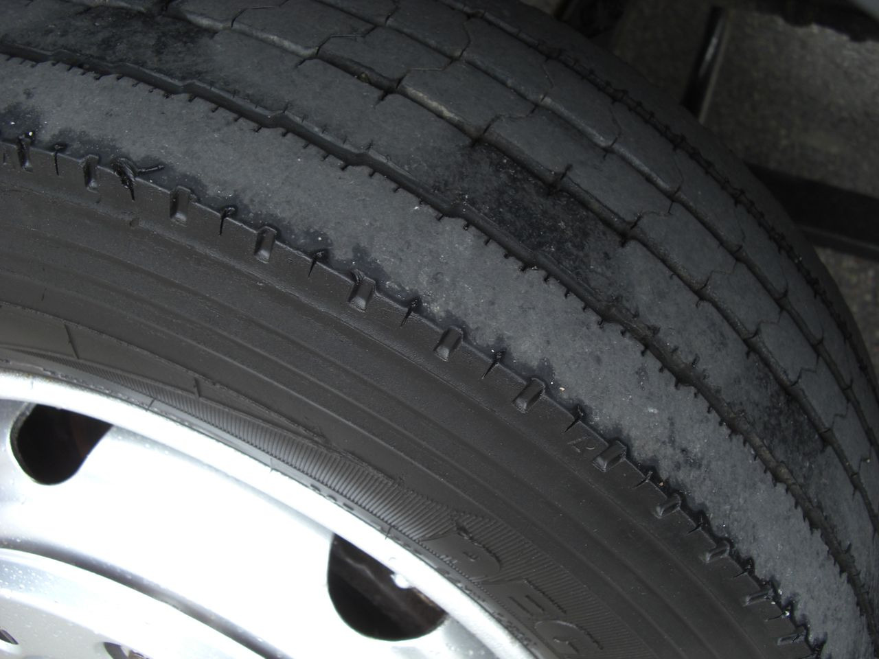 Tovornjak s kesonom MAN 8180L: slika 7