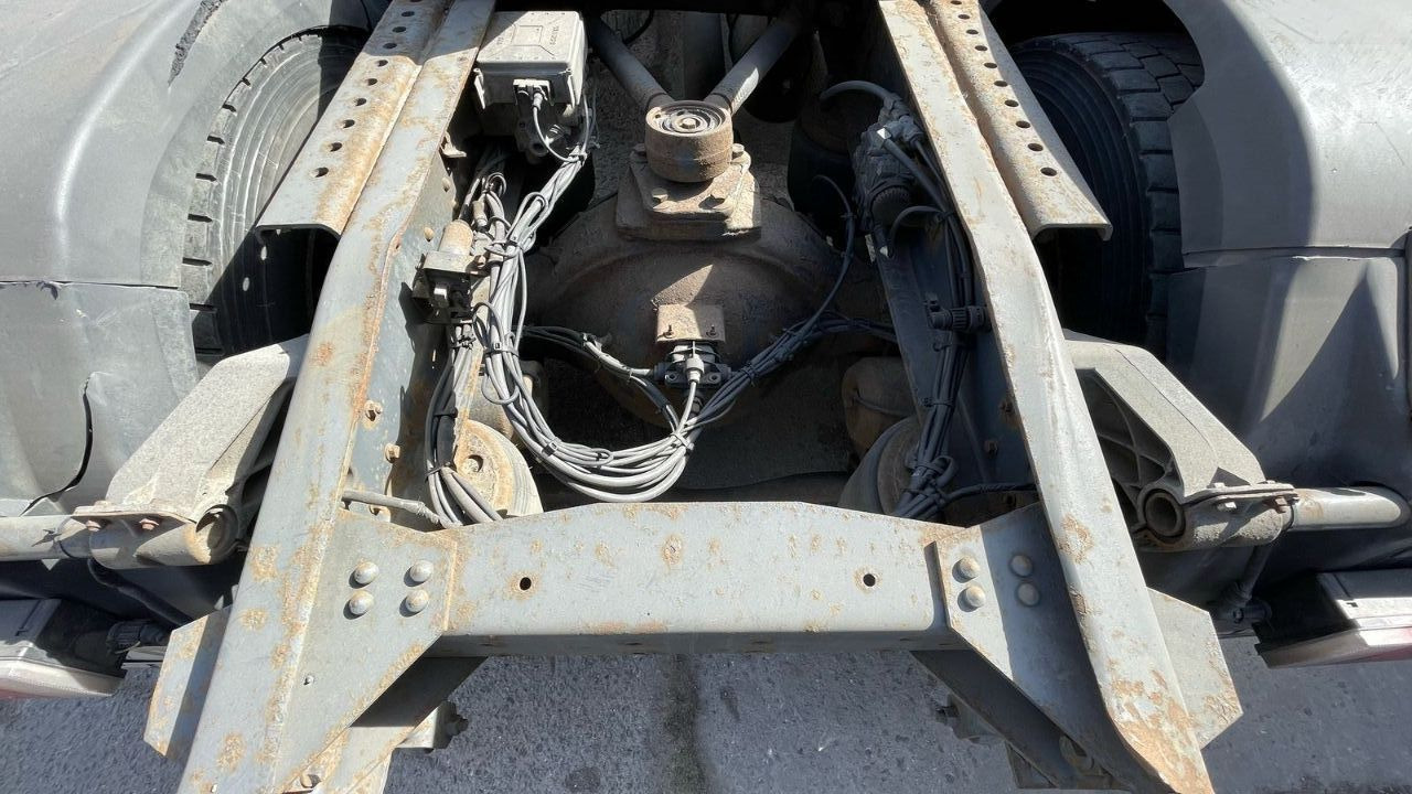 DAF CF 85.430 Tractor head - Vlačilec: slika 4 DAF CF 85.430 Tractor head - Vlačilec: slika 4