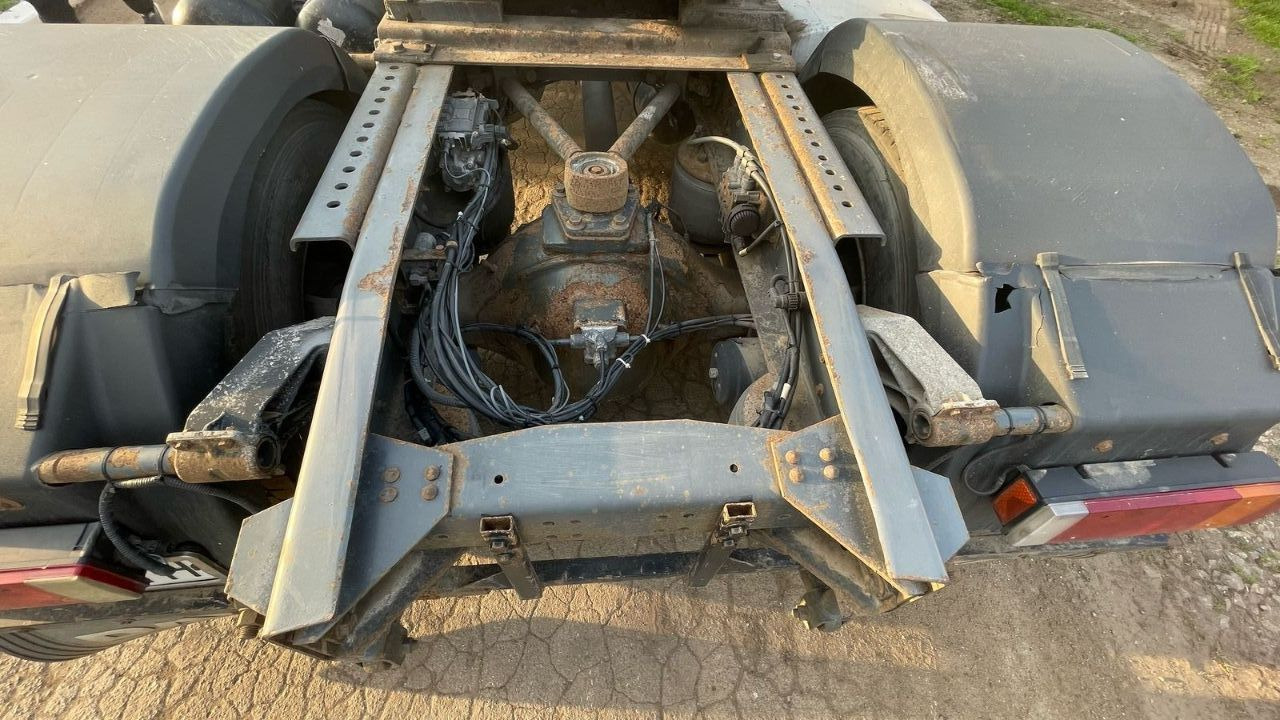 DAF XF 95.430 Tractor head - Vlačilec: slika 4 DAF XF 95.430 Tractor head - Vlačilec: slika 4