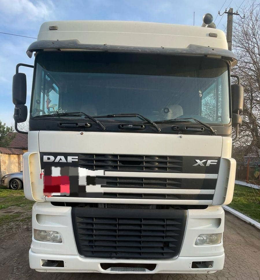 DAF XF 95.430 Tractor head - Vlačilec: slika 2 DAF XF 95.430 Tractor head - Vlačilec: slika 2