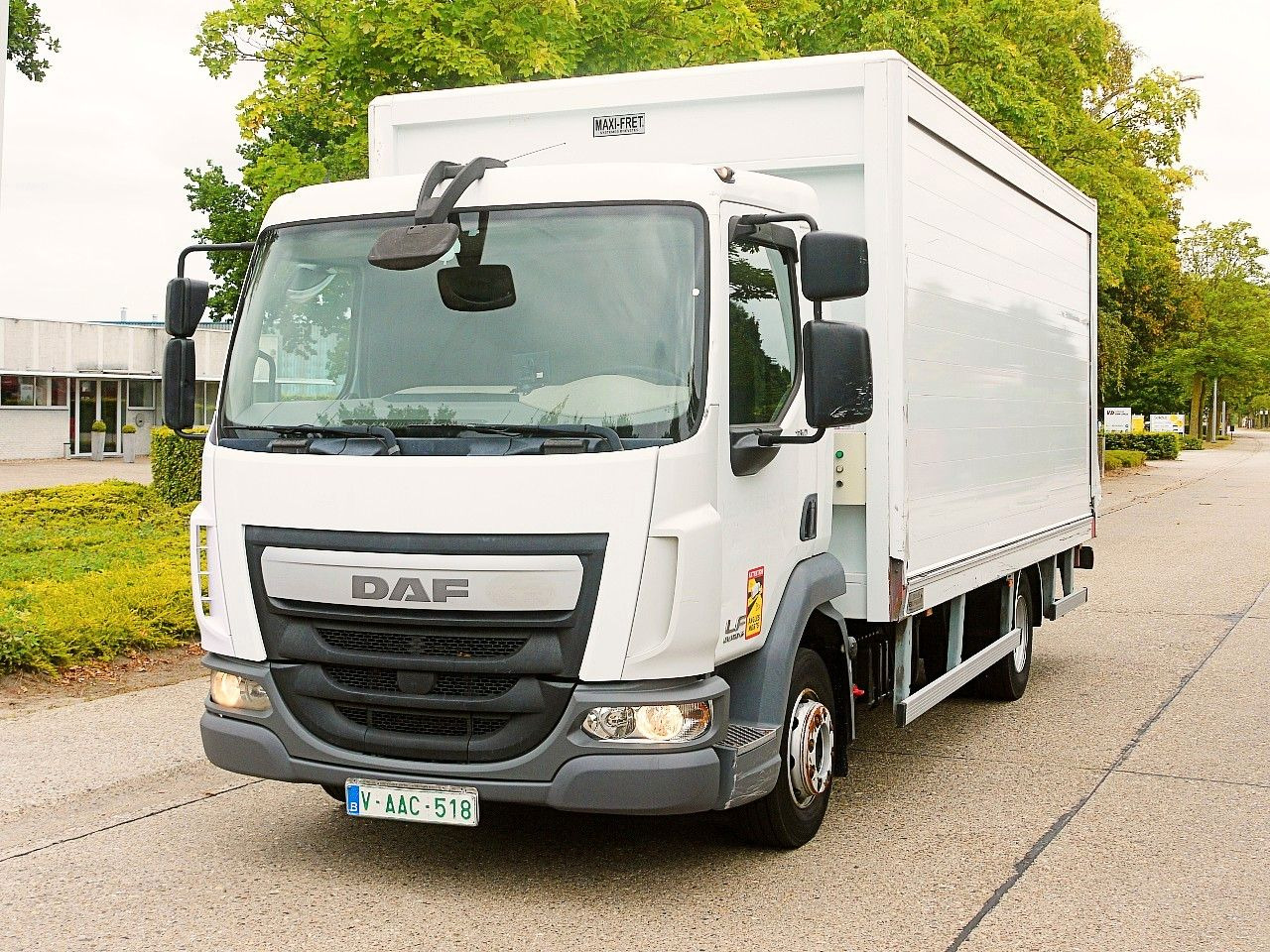 DAF LF 180 12 GETRANKENWAGEN LBW LUFT - Tovornjak za prevoz pijač: slika 1 DAF LF 180 12 GETRANKENWAGEN LBW LUFT - Tovornjak za prevoz pijač: slika 1