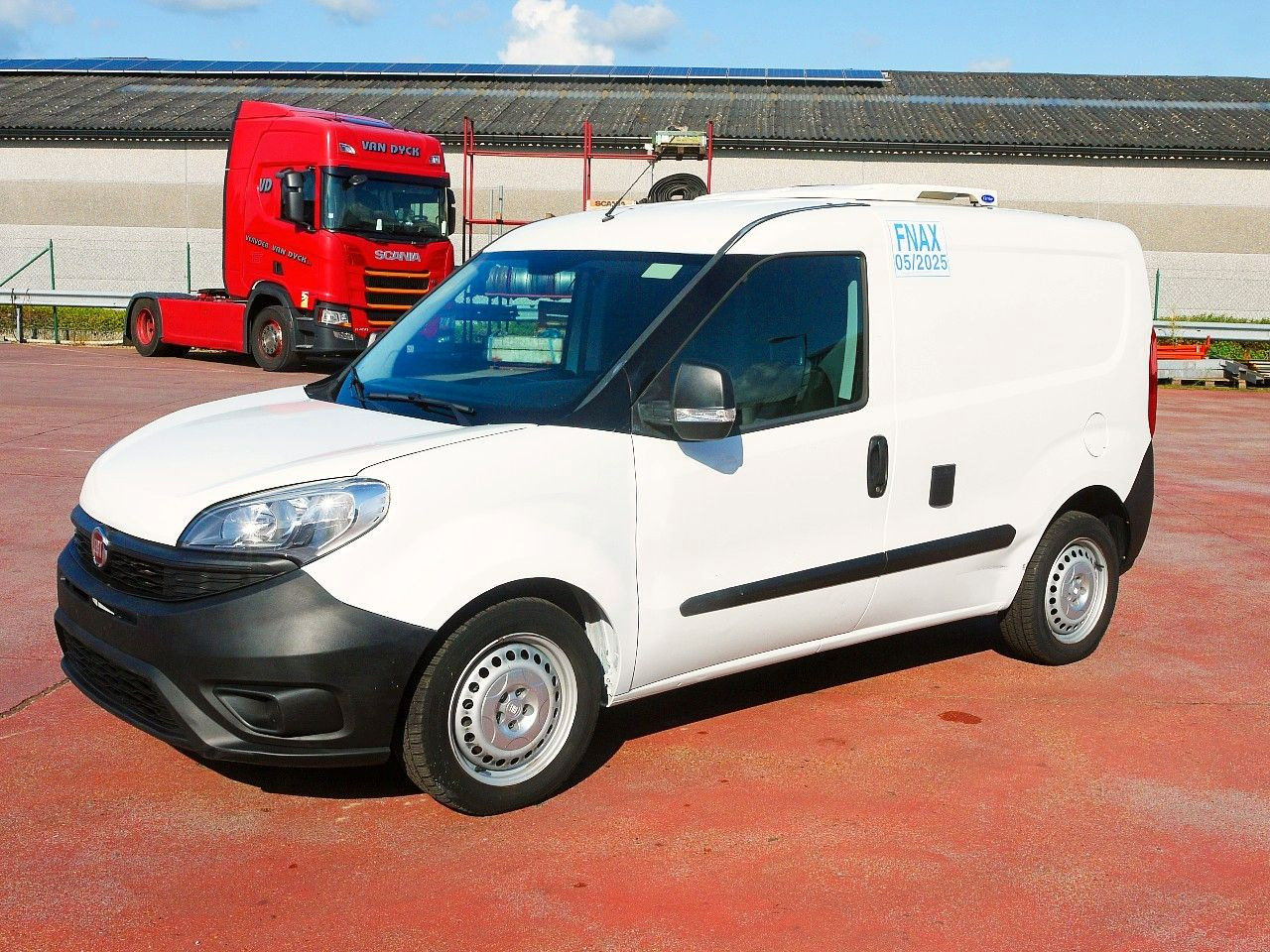 Fiat DOBLO 1.4 KUHLKASTENWAGEN CARRIER NEOS -20c E6 - Hladilno vozilo: slika 3 Fiat DOBLO 1.4 KUHLKASTENWAGEN CARRIER NEOS -20c E6 - Hladilno vozilo: slika 3