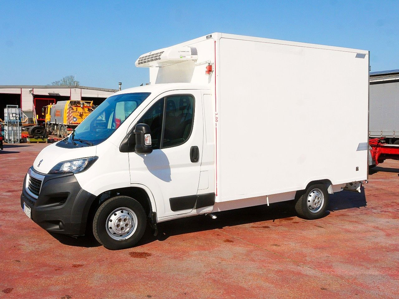 Peugeot BOXER KUHLKOFFER THERMOKING V200 MULTI -20C A/C - Hladilno vozilo: slika 4 Peugeot BOXER KUHLKOFFER THERMOKING V200 MULTI -20C A/C - Hladilno vozilo: slika 4
