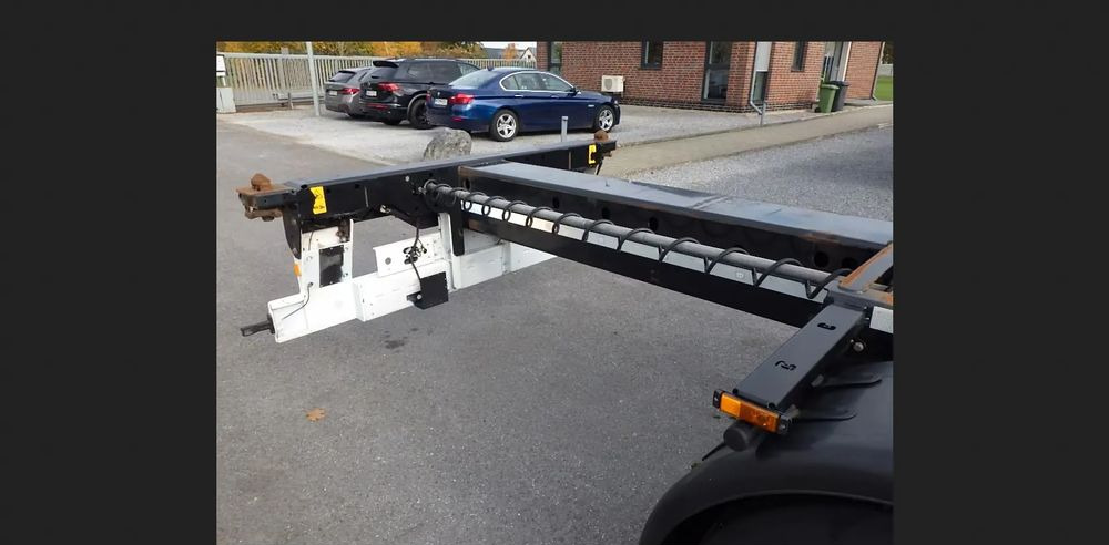 Krone Podkontenerowa - Kontejnerska polprikolica/ Polprikolica z zamenljivim tovoriščem: slika 4 Krone Podkontenerowa - Kontejnerska polprikolica/ Polprikolica z zamenljivim tovoriščem: slika 4