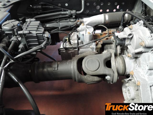 Mercedes-Benz Actros 1845 LS nRL - Vlačilec: slika 2 Mercedes-Benz Actros 1845 LS nRL - Vlačilec: slika 2