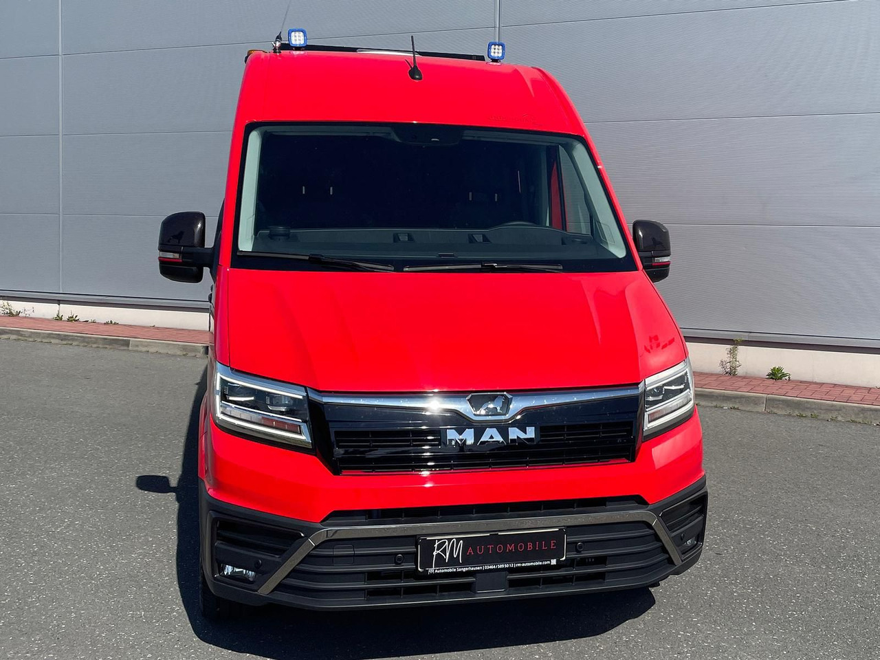 MAN TGE 3.180 L3H3 Individual S BF3+ BEGLEITFAHRZEUG - Dostavno vozilo: slika 3 MAN TGE 3.180 L3H3 Individual S BF3+ BEGLEITFAHRZEUG - Dostavno vozilo: slika 3