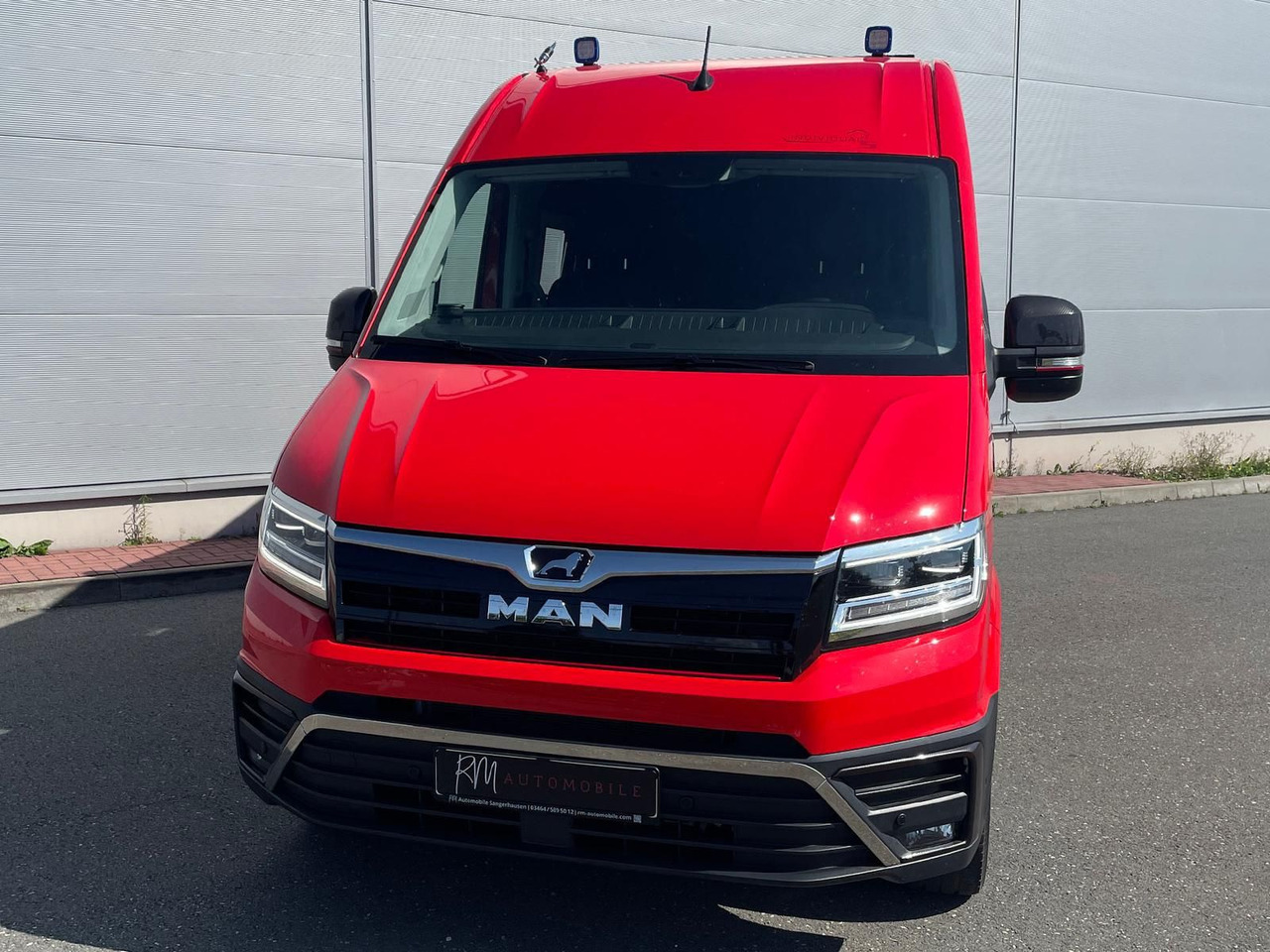 MAN TGE 3.180 L3H3 Individual S BF3+ BEGLEITFAHRZEUG - Dostavno vozilo: slika 4 MAN TGE 3.180 L3H3 Individual S BF3+ BEGLEITFAHRZEUG - Dostavno vozilo: slika 4