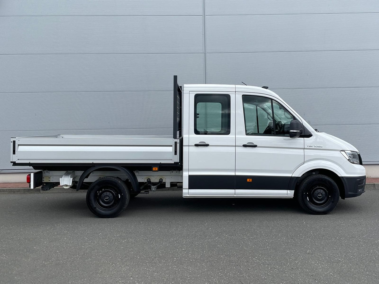 MAN TGE 3.160 Pritsche DOKA MR HECK AHK 3.5t ACC NAV - Avtomobil: slika 5 MAN TGE 3.160 Pritsche DOKA MR HECK AHK 3.5t ACC NAV - Avtomobil: slika 5