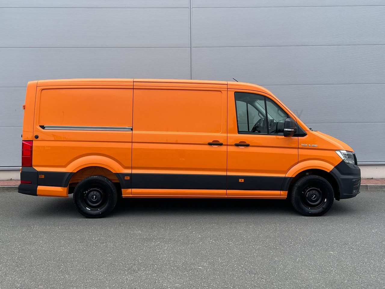 MAN TGE 3.180 Kasten L3H2 ACC LED STANDHZ NAVI - Furgon: slika 5 MAN TGE 3.180 Kasten L3H2 ACC LED STANDHZ NAVI - Furgon: slika 5