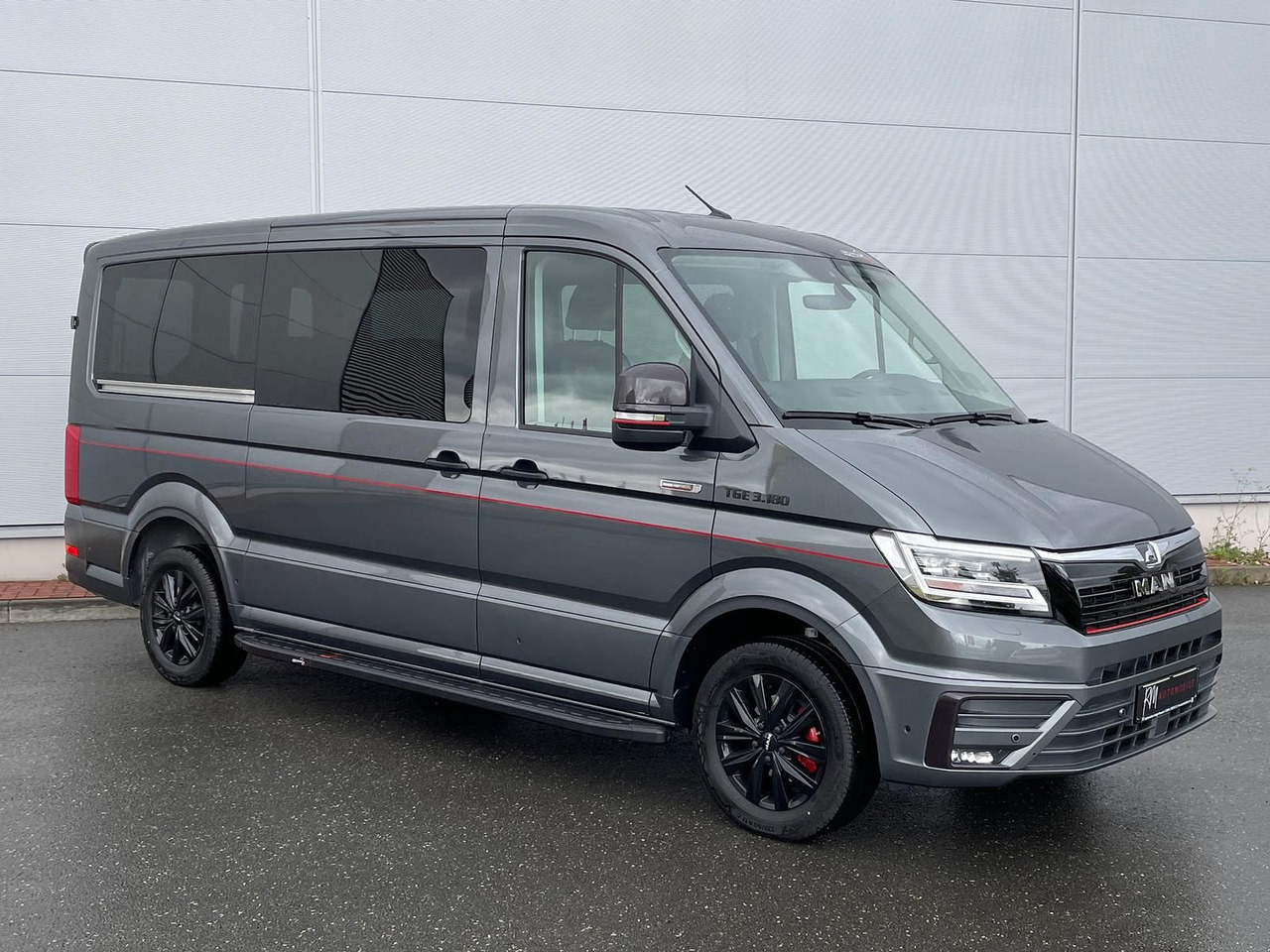 MAN TGE 3.180 Kombi L3H2 INDIVIDUAL S LED ACC NAV - Minibus, Potniški kombi: slika 2 MAN TGE 3.180 Kombi L3H2 INDIVIDUAL S LED ACC NAV - Minibus, Potniški kombi: slika 2