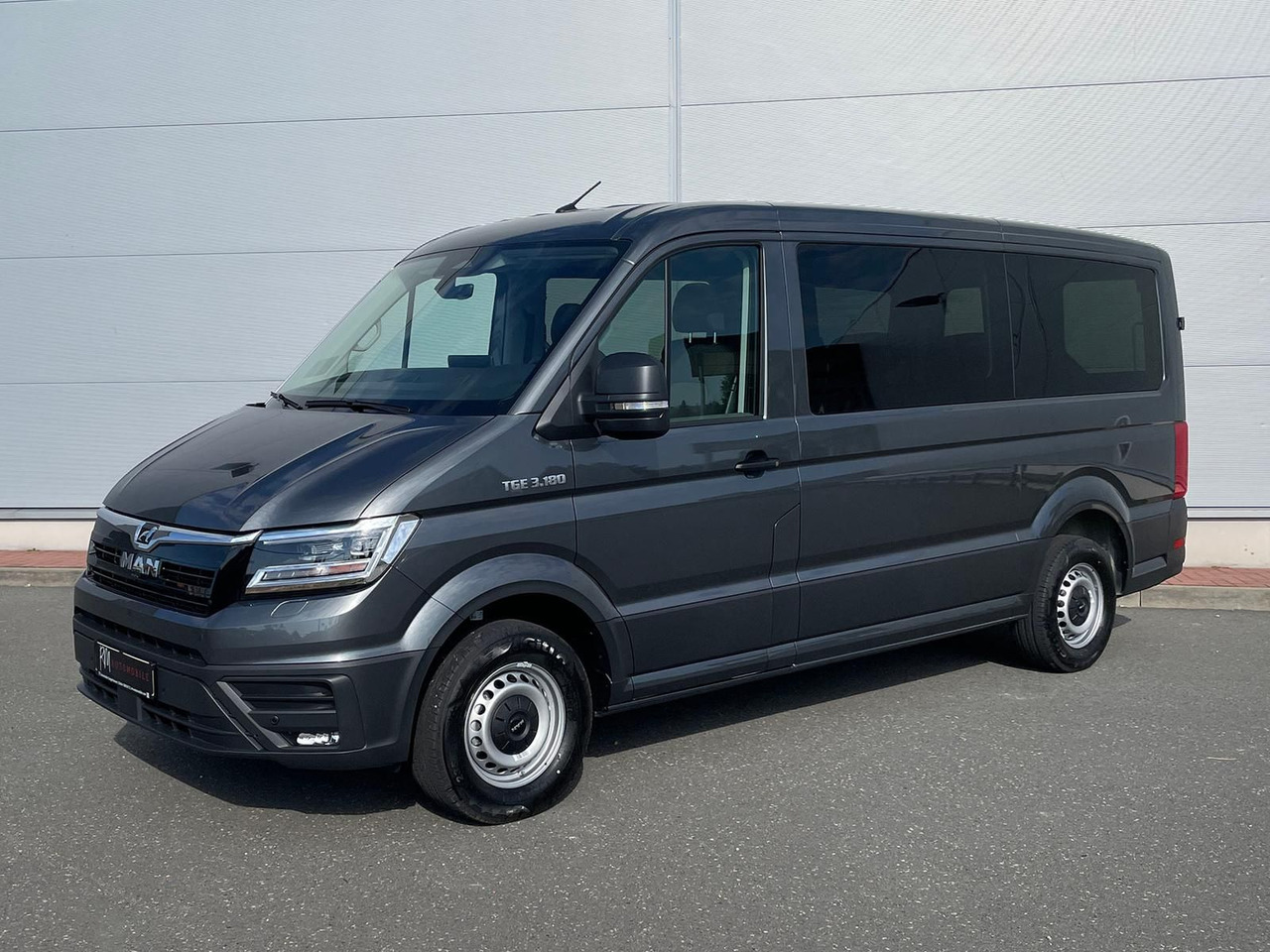 MAN TGE 3.180 Kombi L3H2 LED ACC NAVI SITZHZ - Minibus, Potniški kombi: slika 1 MAN TGE 3.180 Kombi L3H2 LED ACC NAVI SITZHZ - Minibus, Potniški kombi: slika 1