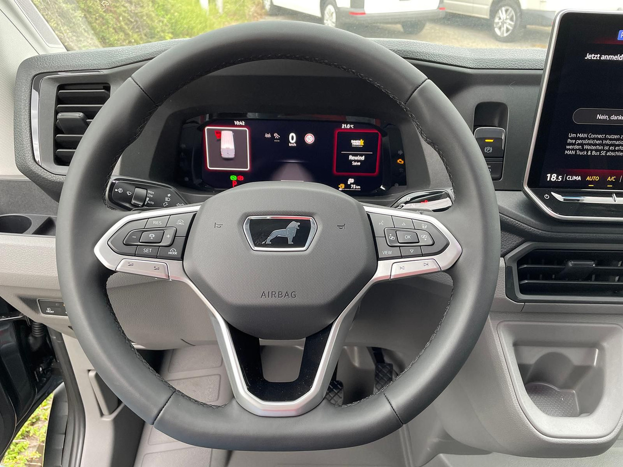 Furgon MAN TGE 3.180 L3H3 Kasten 4x4 AHK ACC LED NAV SITZHZ: slika 14