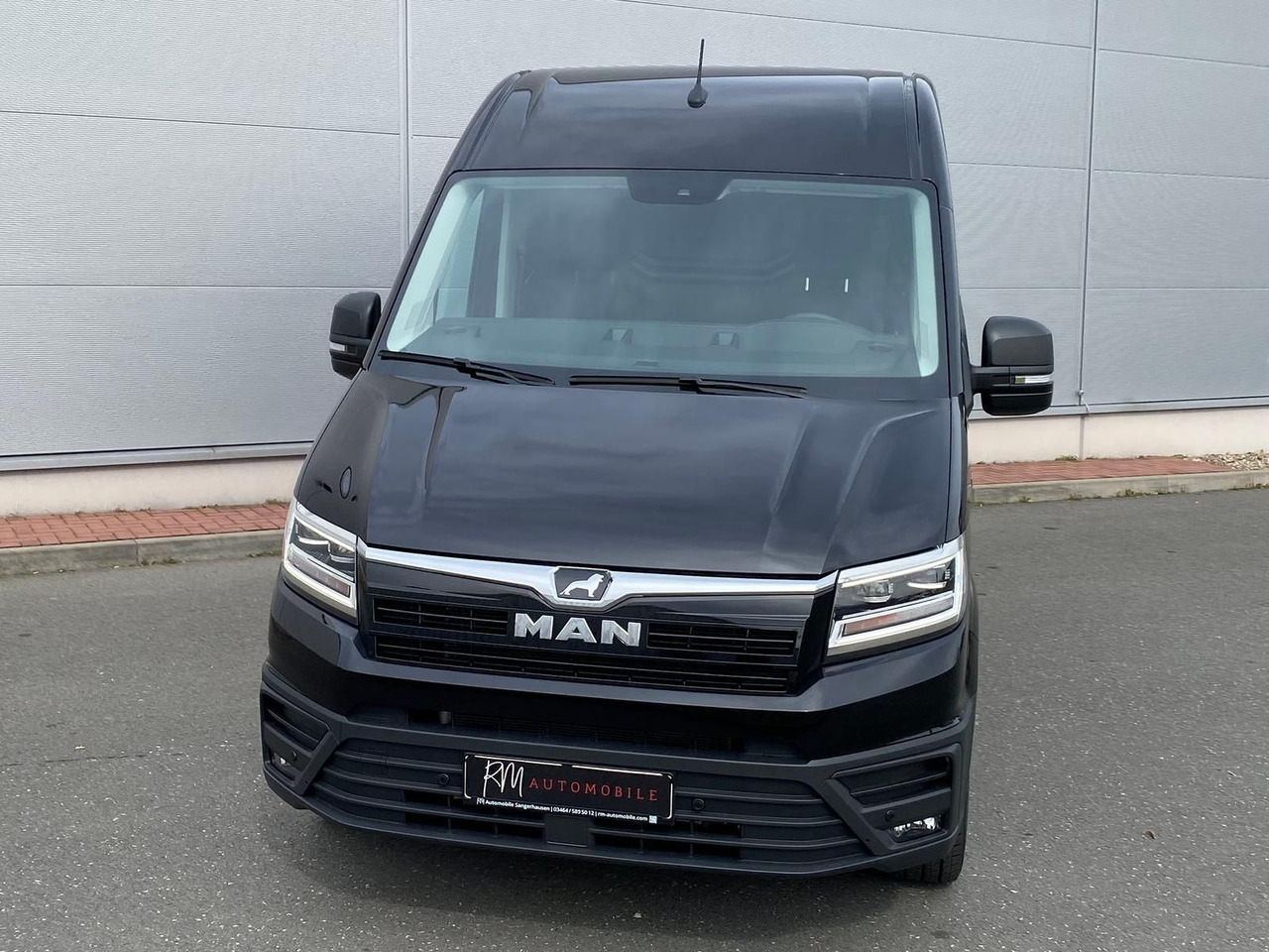 MAN TGE 3.180 L3H3 Kasten STANDHZ ACC LED SITZHZ - Furgon: slika 4 MAN TGE 3.180 L3H3 Kasten STANDHZ ACC LED SITZHZ - Furgon: slika 4