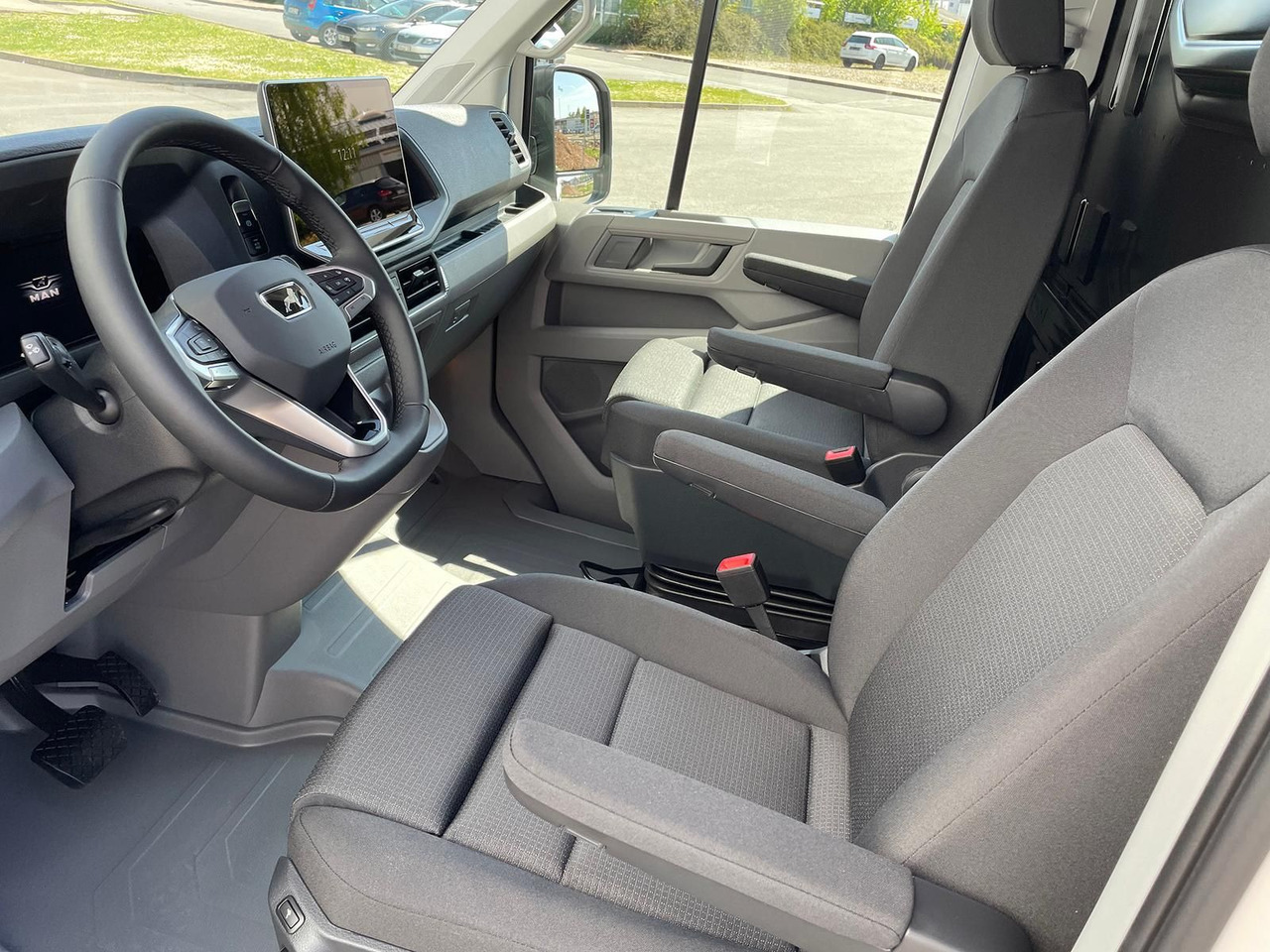 Furgon MAN TGE 3.180 L3H3 Kasten STANDHZ ACC NAVI KAMERA: slika 29