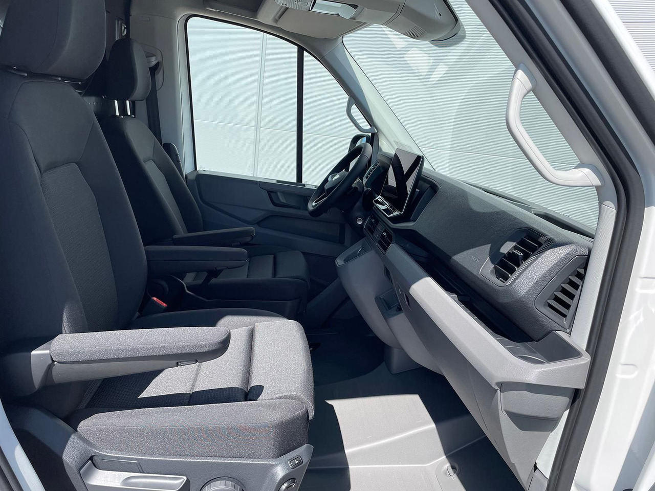 Furgon MAN TGE 3.180 L3H3 Kasten STANDHZ ACC NAVI KAMERA: slika 38