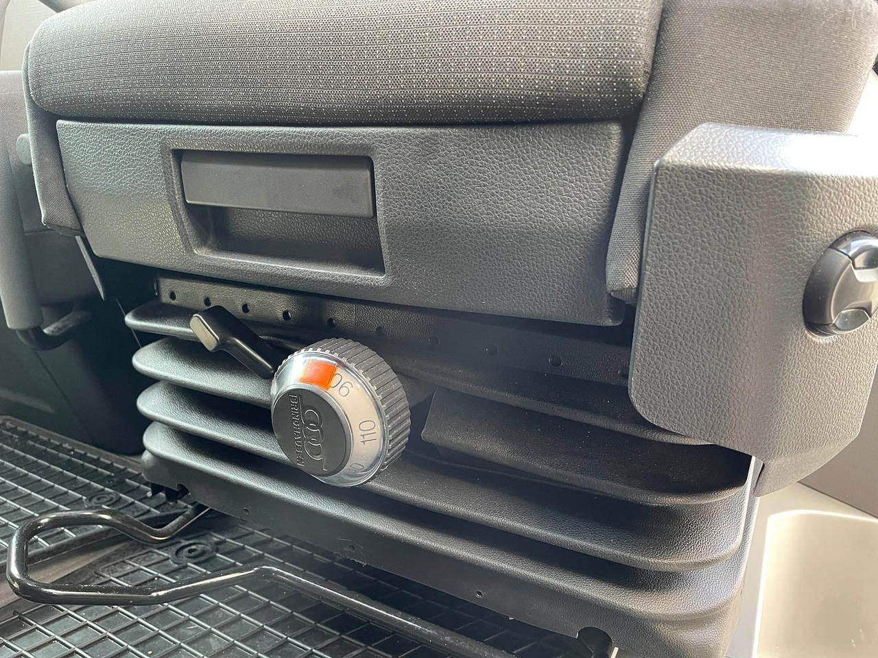 Furgon, Dostavno vozilo z dvojno kabino MAN TGE 3.180 L4H3 MIXTO 4x4 Autom LED ACC AHK: slika 26