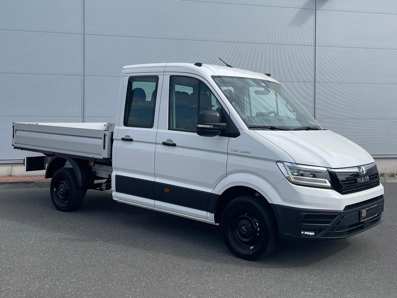 MAN TGE 3.180 Pritsche DOKA MR KAMERA AHK SITZHZ - Avtomobil: slika 2 MAN TGE 3.180 Pritsche DOKA MR KAMERA AHK SITZHZ - Avtomobil: slika 2