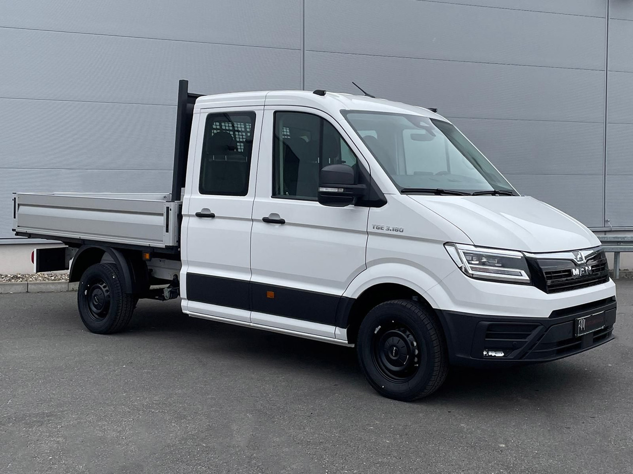 MAN TGE 3.180 Pritsche DOKA MR STANDHZ AHK TEMP - Avtomobil: slika 2 MAN TGE 3.180 Pritsche DOKA MR STANDHZ AHK TEMP - Avtomobil: slika 2
