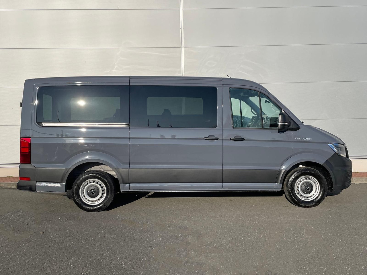 MAN TGE 3.200 L3H2 Kombi 8SITZE ACC LED STANDHZ DAB - Avtomobil: slika 5 MAN TGE 3.200 L3H2 Kombi 8SITZE ACC LED STANDHZ DAB - Avtomobil: slika 5