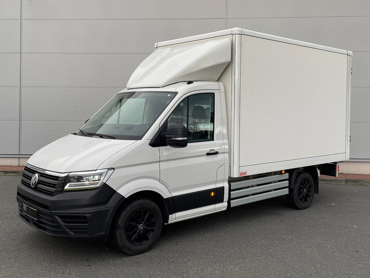 Volkswagen Crafter Koffer mittellang LED DAB SITZH - Potniški kombi: slika 1 Volkswagen Crafter Koffer mittellang LED DAB SITZH - Potniški kombi: slika 1