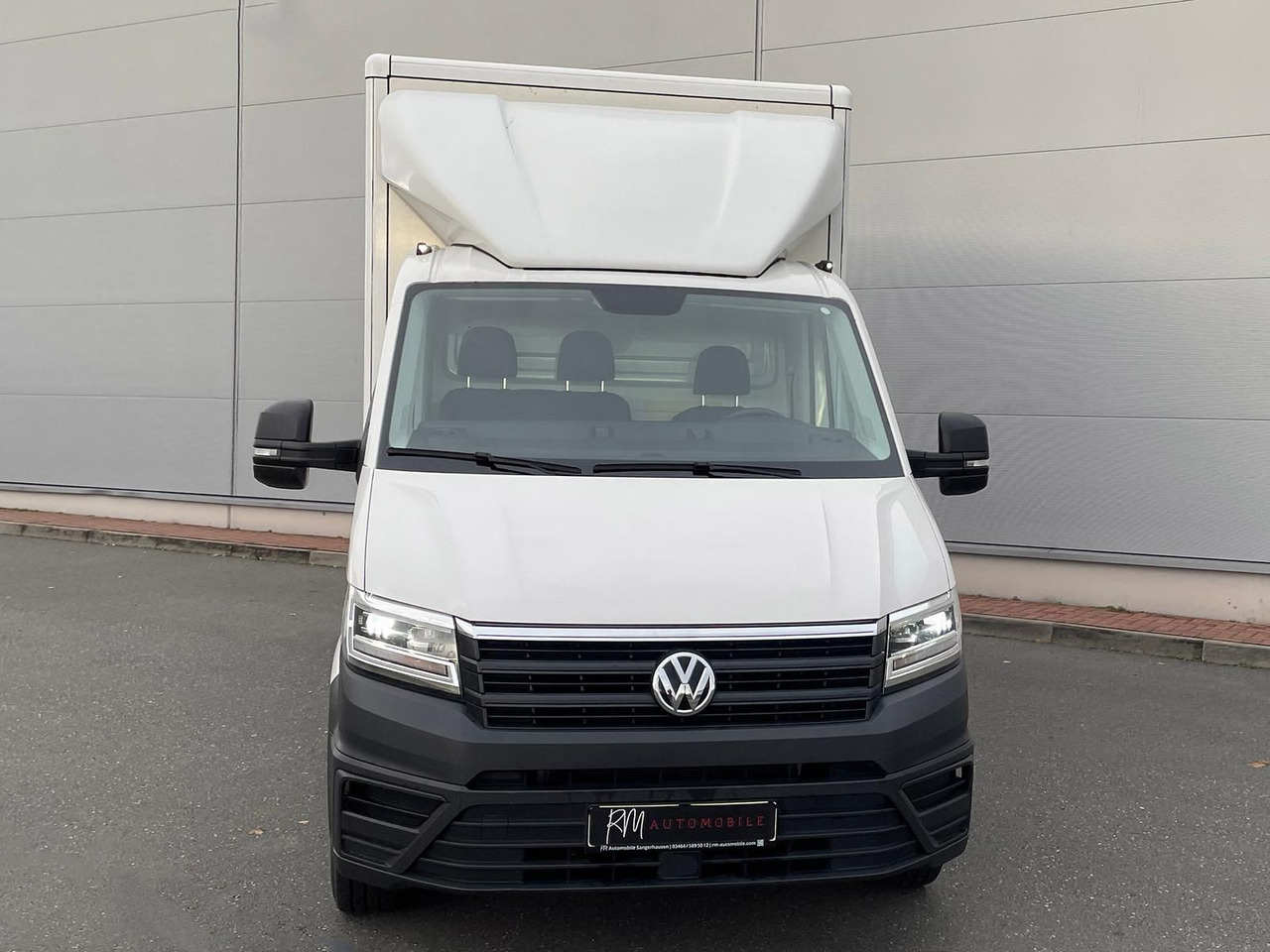 Volkswagen Crafter Koffer mittellang LED DAB SITZH - Dostavno vozilo z zabojnikom: slika 3 Volkswagen Crafter Koffer mittellang LED DAB SITZH - Dostavno vozilo z zabojnikom: slika 3