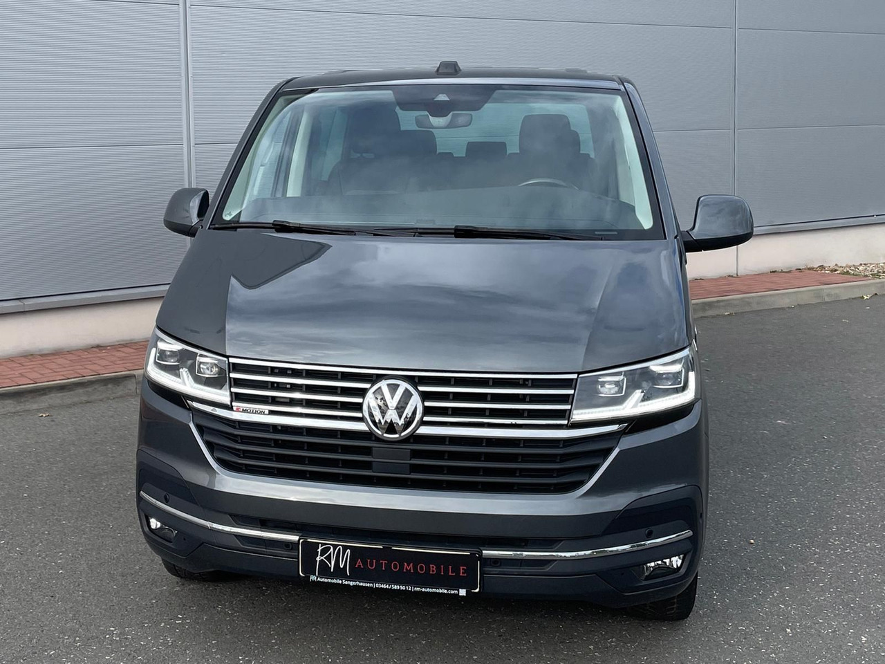 Volkswagen T6.1 Multivan Comfortline 4M ACC KAMERA SITZHZ - Minibus, Potniški kombi: slika 4 Volkswagen T6.1 Multivan Comfortline 4M ACC KAMERA SITZHZ - Minibus, Potniški kombi: slika 4