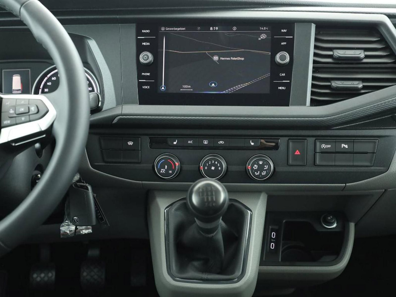 Volkswagen T6.1 Transporter Kombi KR LED STANDHZ ACC NAVI - Potniški kombi: slika 4 Volkswagen T6.1 Transporter Kombi KR LED STANDHZ ACC NAVI - Potniški kombi: slika 4