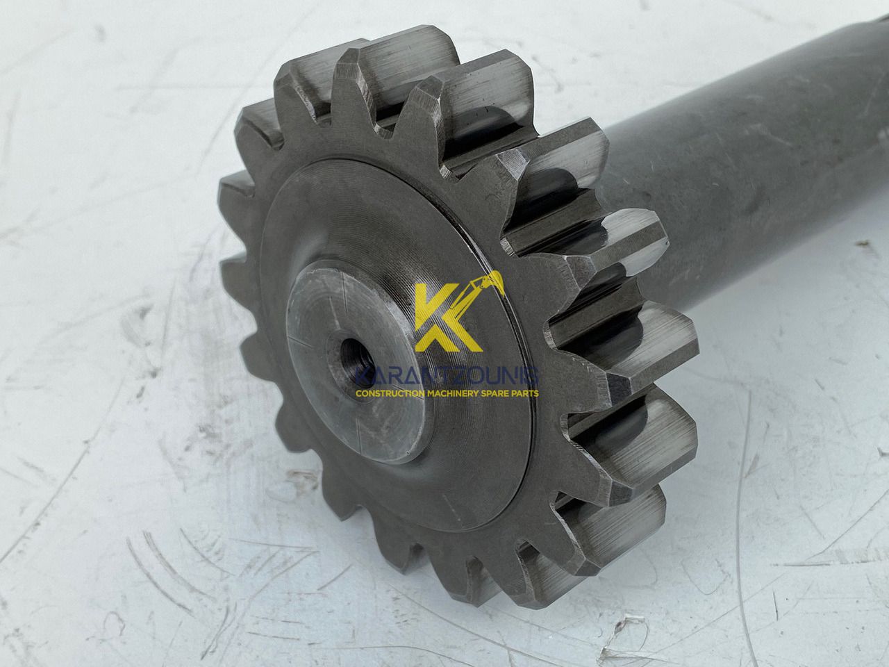 Liebherr Antriebswelle ID-Nr.969527001. FAT355P077. LH26, LH30, R906, R916, R920, R922, R924, R926 COMP, R926. #ANT2804# - Bočni reduktor za Bager goseničar: slika 5 Liebherr Antriebswelle ID-Nr.969527001. FAT355P077. LH26, LH30, R906, R916, R920, R922, R924, R926 COMP, R926. #ANT2804# - Bočni reduktor za Bager goseničar: slika 5