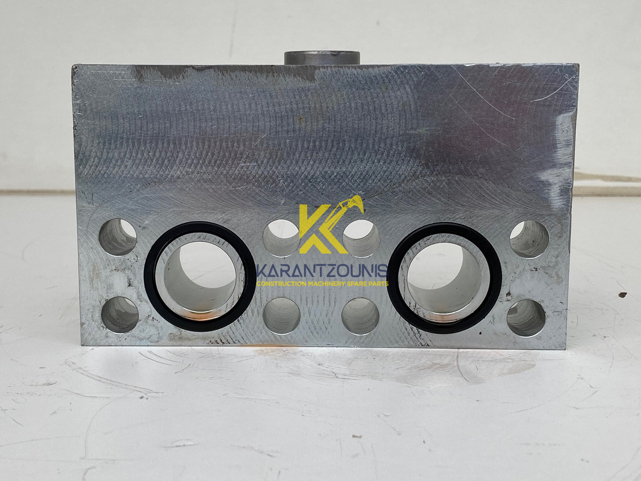 Liebherr Dämpfungsventil ID-Nr.10121777. P924 COMP, P926, R926, R916, R922, R924 COMP, R924, R926 COMP, R926, R930, R936, R946, R950 T, R960 T. #DÄ27652# - Nihajni motor za Bager: slika 5 Liebherr Dämpfungsventil ID-Nr.10121777. P924 COMP, P926, R926, R916, R922, R924 COMP, R924, R926 COMP, R926, R930, R936, R946, R950 T, R960 T. #DÄ27652# - Nihajni motor za Bager: slika 5