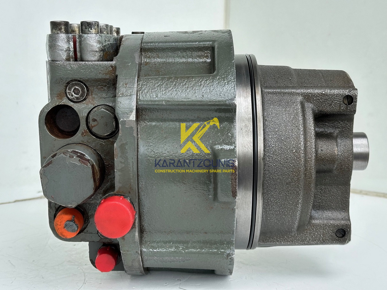 Liebherr Hydraulikeinbaumotor CMVE O 108. ID-Nr.10118562 - ID-Nr.10132610 - ID-Nr.10129048. LOS1916, LOS916, LOS926, R906, R916, R918, R920, R922, R924, R926COMP, R926, R936. #28313# - Hidravlični motor za Gradbeni stroj: slika 3 Liebherr Hydraulikeinbaumotor CMVE O 108. ID-Nr.10118562 - ID-Nr.10132610 - ID-Nr.10129048. LOS1916, LOS916, LOS926, R906, R916, R918, R920, R922, R924, R926COMP, R926, R936. #28313# - Hidravlični motor za Gradbeni stroj: slika 3