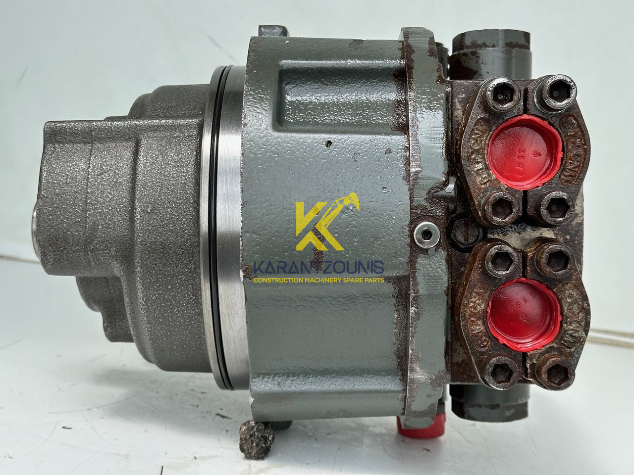 Liebherr Hydraulikeinbaumotor CMVE O 108. ID-Nr.10118562 - ID-Nr.10132610 - ID-Nr.10129048. LOS1916, LOS916, LOS926, R906, R916, R918, R920, R922, R924, R926COMP, R926, R936. #28314# - Hidravlični motor za Gradbeni stroj: slika 5 Liebherr Hydraulikeinbaumotor CMVE O 108. ID-Nr.10118562 - ID-Nr.10132610 - ID-Nr.10129048. LOS1916, LOS916, LOS926, R906, R916, R918, R920, R922, R924, R926COMP, R926, R936. #28314# - Hidravlični motor za Gradbeni stroj: slika 5